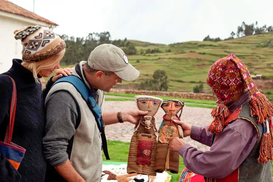 Realizando Compras en Chinchero