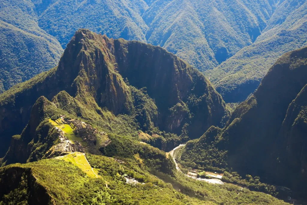 vista desde la Montaña Machu Picchu